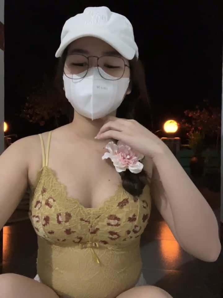 BabyThree_ - Stripchat Show (56m 50s) • Saturday, February 15, 2025 [dxdd]