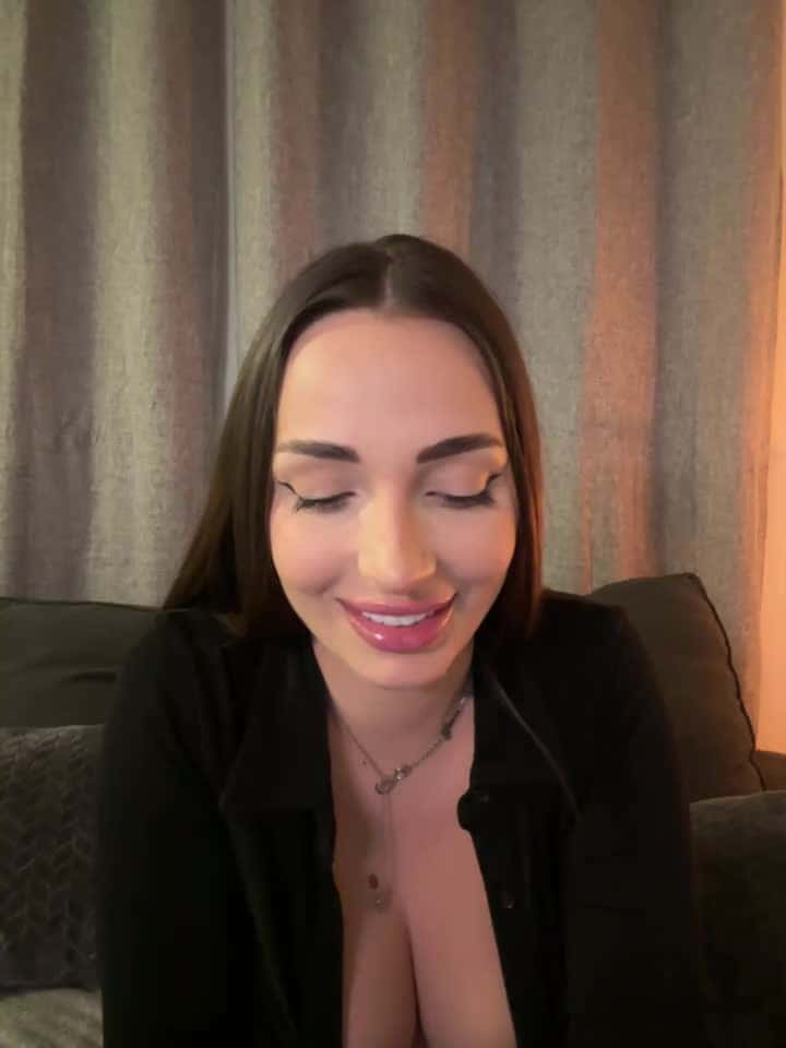 CharmingRuby - Stripchat Show (40m 34s) • Tuesday, May 6, 2025 [0ttf]