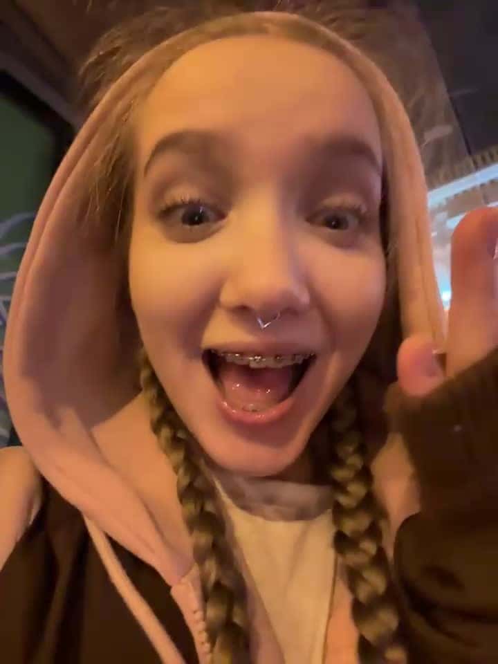 bambi_lu - Stripchat Show (30m 29s) • Monday, November 10, 2025 [gl2m]