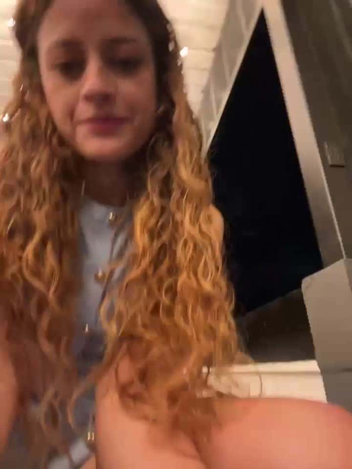 alana15 - Stripchat Show (1h 9m) • Saturday, November 8, 2025 [by53]