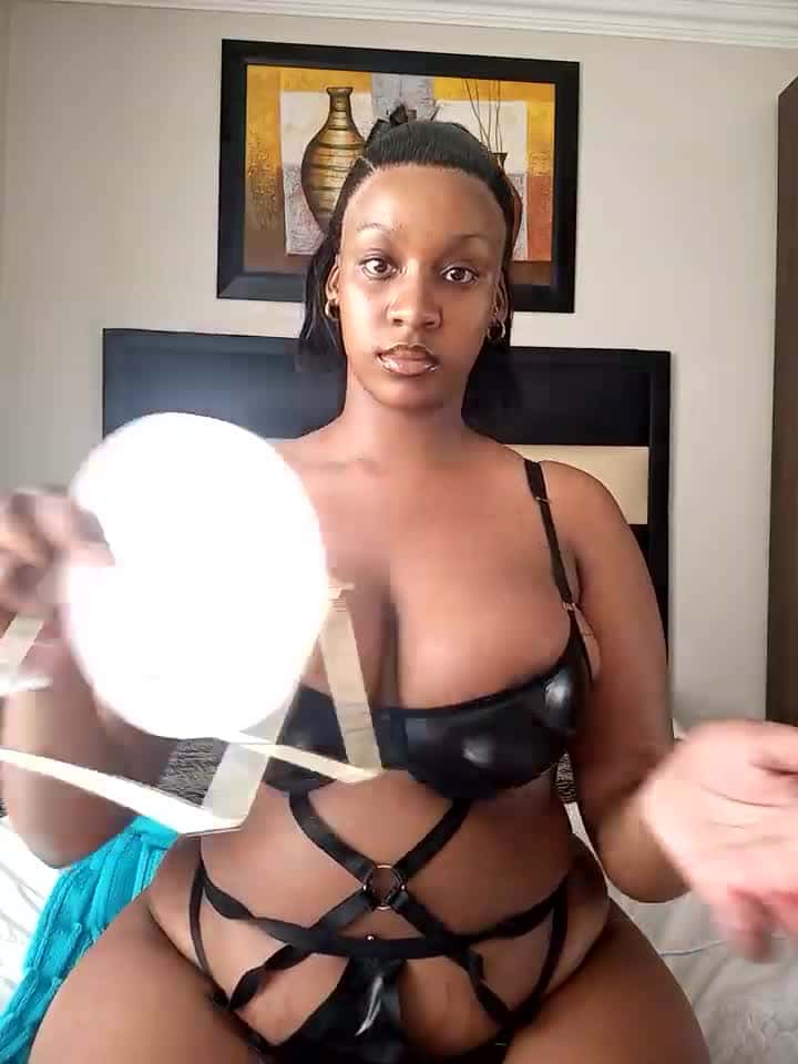 Candy_Love_18 - Stripchat Show (23m 37s) • Thursday, May 15, 2025 [lwjn]