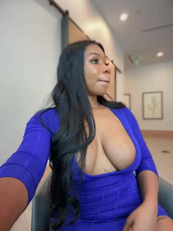 Belle___ - Stripchat webcam show • Friday, September 5, 2025 #Mistress #Squirt #RolePlay