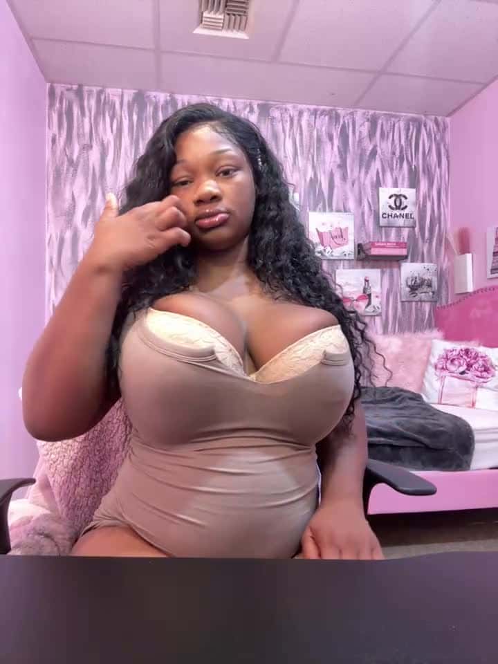 CharismaaBanx - Stripchat Show (1h 13m) • Sunday, September 14, 2025 [ihn5]