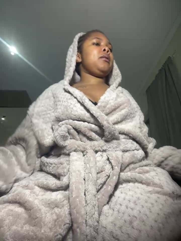 Bootyfulbarbiie - Stripchat webcam show • Saturday, July 5, 2025 #SouthAfrican #Bald #Fingering